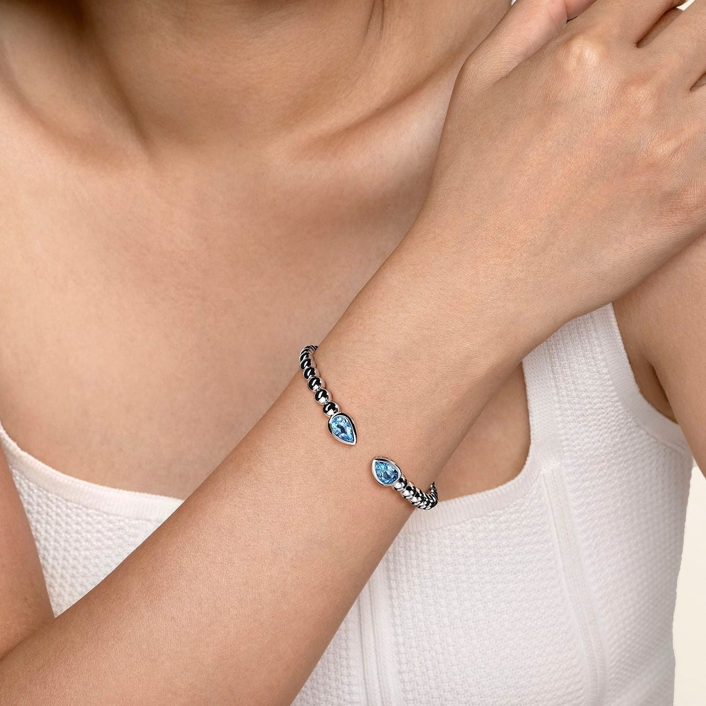 Gabriel & Co. Bangle Bracelet (8931377348838)