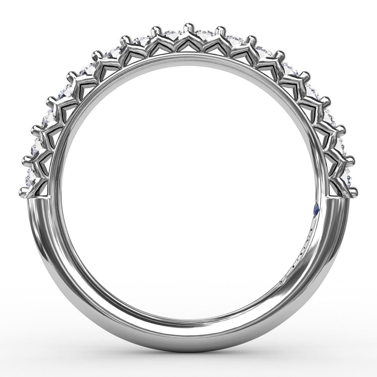 This beautiful diamond wedding band is designed to match engagement ring style S3183 (5552792928411)