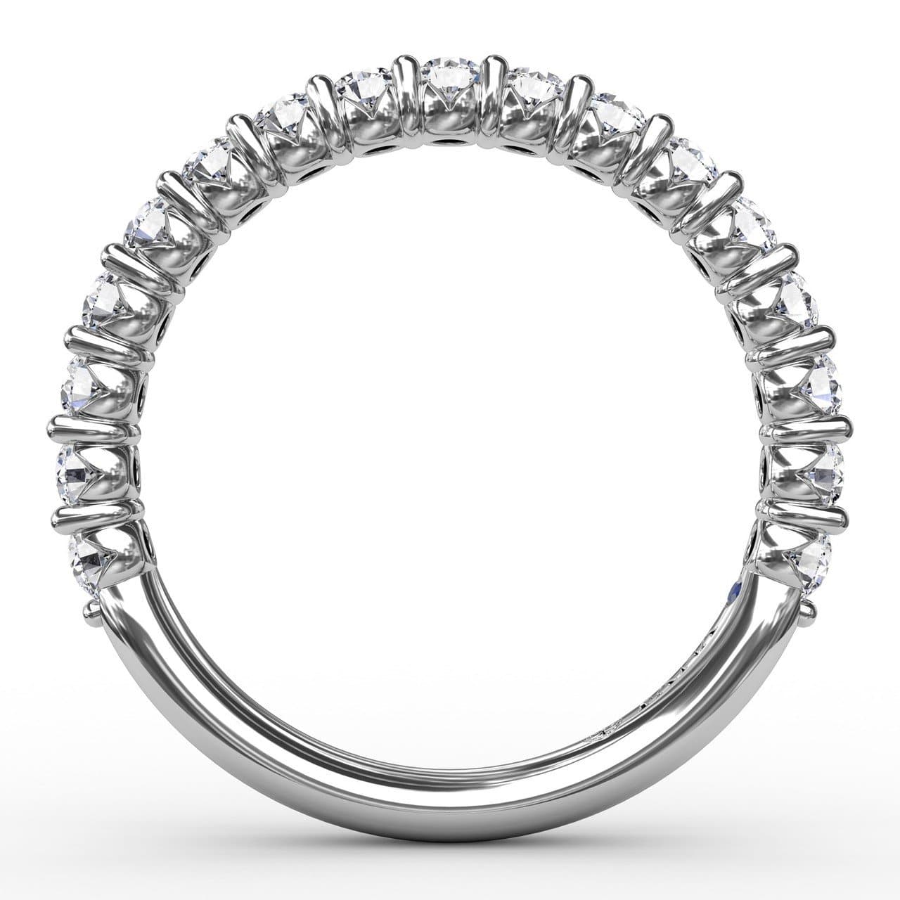 This beautiful diamond wedding band is designed to match engagement ring style S3219 (5552793714843)