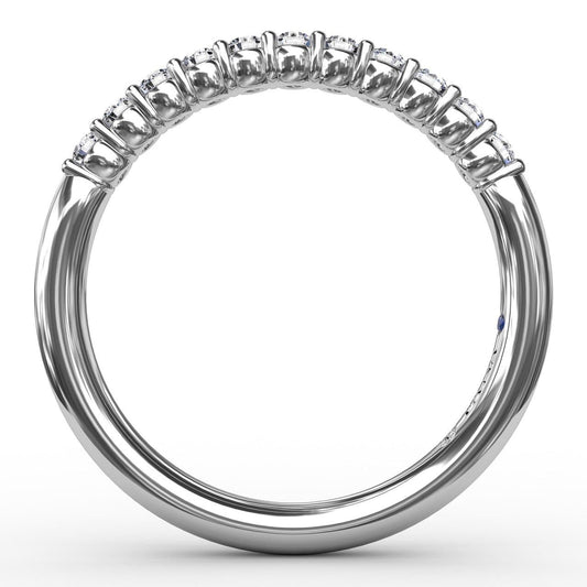 Delicate Shared Prong Anniversary Band (5552804757659)